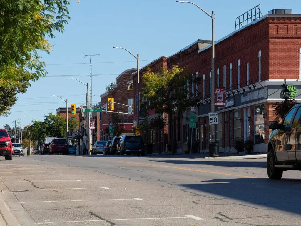 King Avenue, Downtown Newcastle, ON