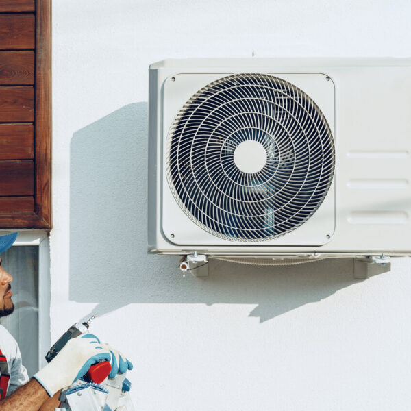 Installing AC outside unit by an expert HVAC company near me